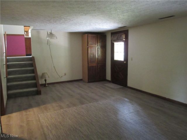 631 W 8th Street, Salem, OH 44460