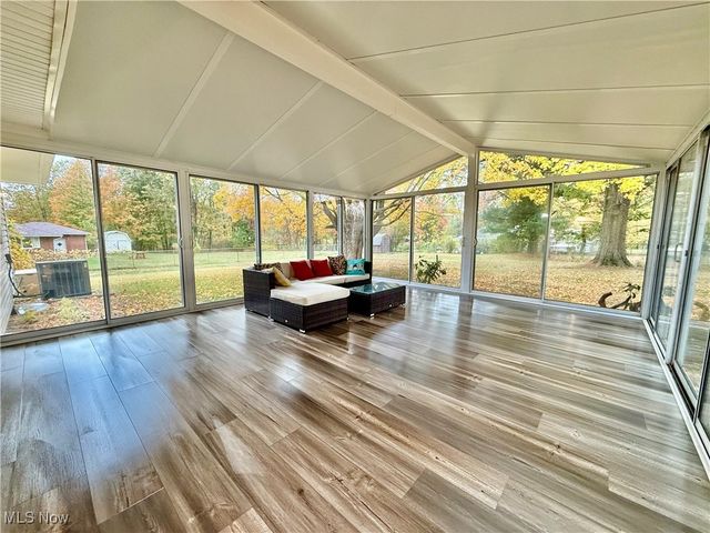 278 Smith Drive, Tallmadge, OH 44278