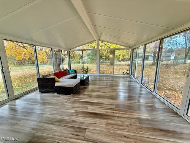 278 Smith Drive, Tallmadge, OH 44278