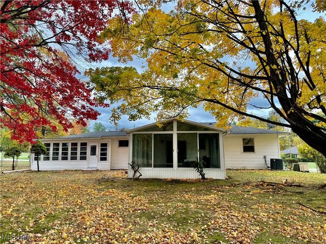 278 Smith Drive, Tallmadge, OH 44278