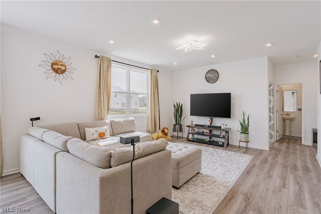 23665 Rebecca Lane, Columbia Station, OH 44028