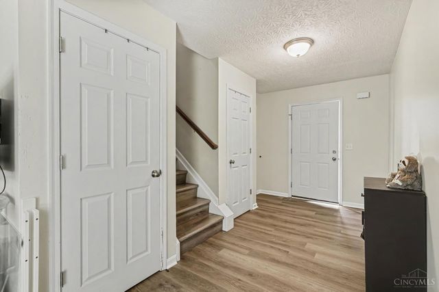 3605 Hader, Cincinnati, OH 45211