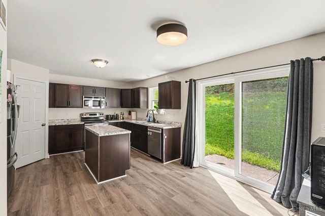3605 Hader, Cincinnati, OH 45211