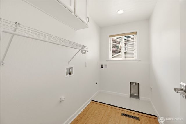 10310 117th Place NE, Kirkland, WA 98033