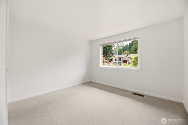 10310 117th Place NE, Kirkland, WA 98033
