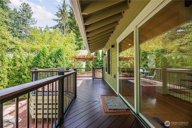 10310 117th Place NE, Kirkland, WA 98033