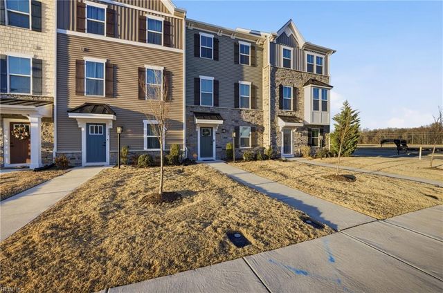 177 Spring Grove WAY, Smithfield, VA 23430