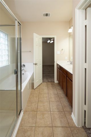 19716 Drifting Meadows DR, Pflugerville, TX 78660