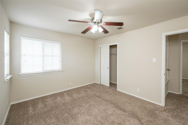 19716 Drifting Meadows DR, Pflugerville, TX 78660