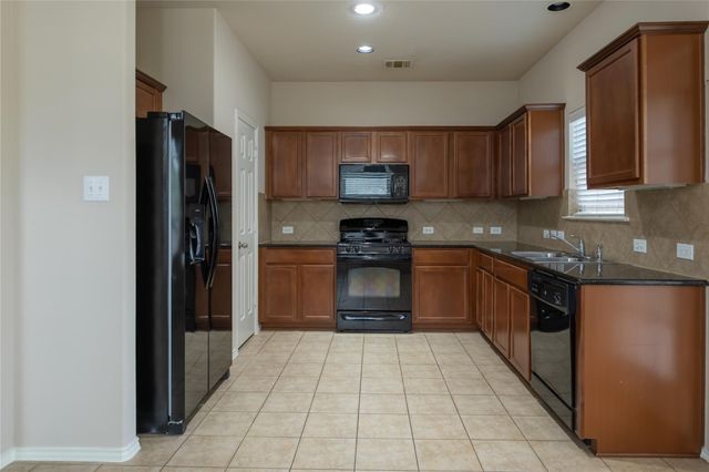 19716 Drifting Meadows DR, Pflugerville, TX 78660