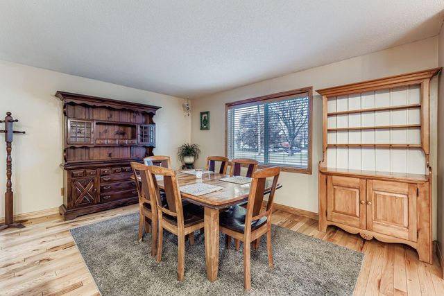 110 Powell Circle E, Big Lake, MN 55309