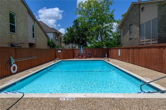 5614 Innsbruck Street, Bellaire, TX 77401