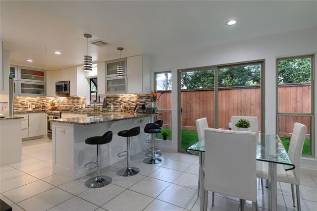 5614 Innsbruck Street, Bellaire, TX 77401