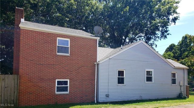 1215 30th Street, Parkersburg, WV 26104