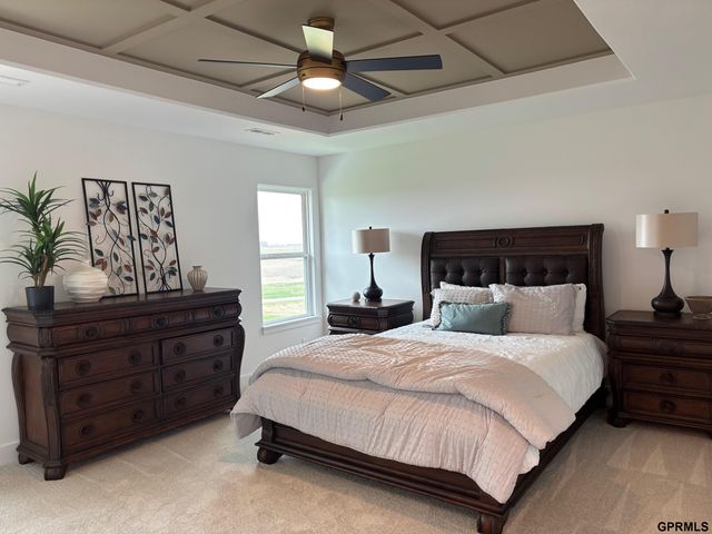 5412 N 190 Avenue, Elkhorn, NE 68022