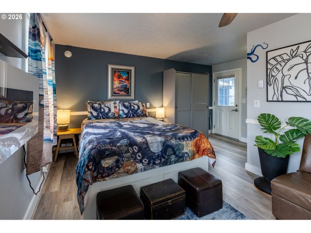 105 S 6TH Ave, Rockaway Beach, OR 97136