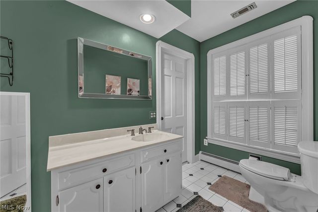 169 Brentview Drive, Grafton, OH 44044