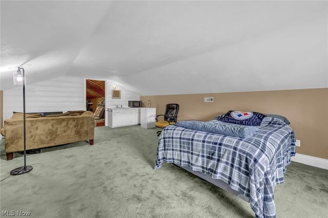 169 Brentview Drive, Grafton, OH 44044