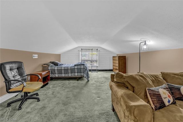 169 Brentview Drive, Grafton, OH 44044