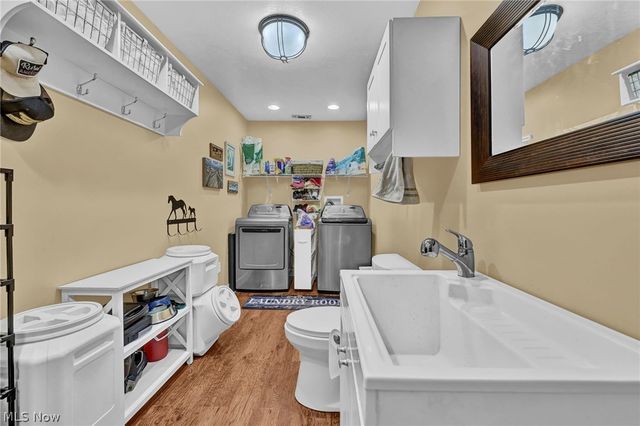 169 Brentview Drive, Grafton, OH 44044