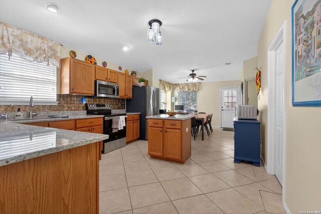 519 GRANITE CLIFF, San Antonio, TX 78251