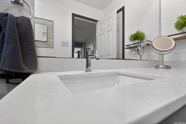 519 GRANITE CLIFF, San Antonio, TX 78251