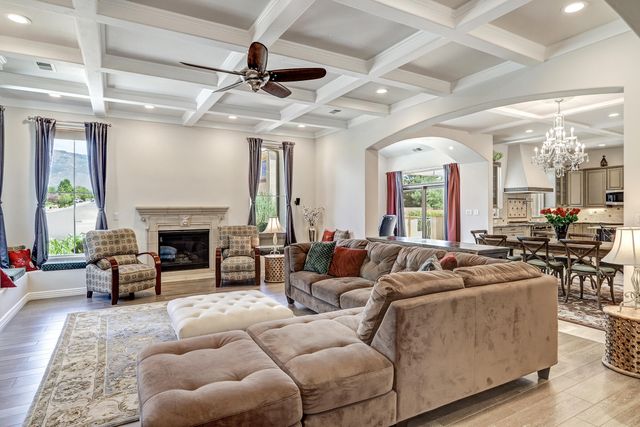 7700 Merissa Lane NE, Albuquerque, NM 87122