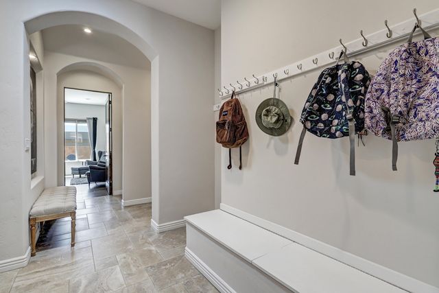 7700 Merissa Lane NE, Albuquerque, NM 87122