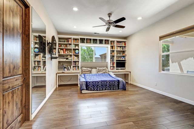 7700 Merissa Lane NE, Albuquerque, NM 87122