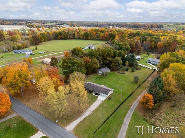 9188 Whittall Street, Rockford, MI 49341