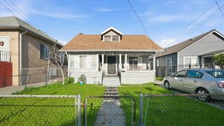 1629 1629 88th ave, Oakland, CA 94621