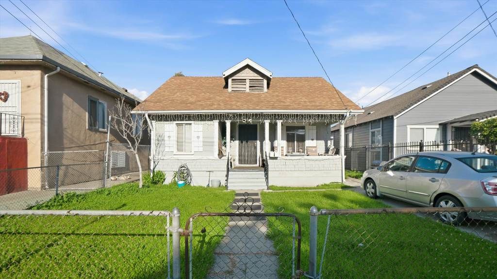 1629 1629 88th ave, Oakland, CA 94621