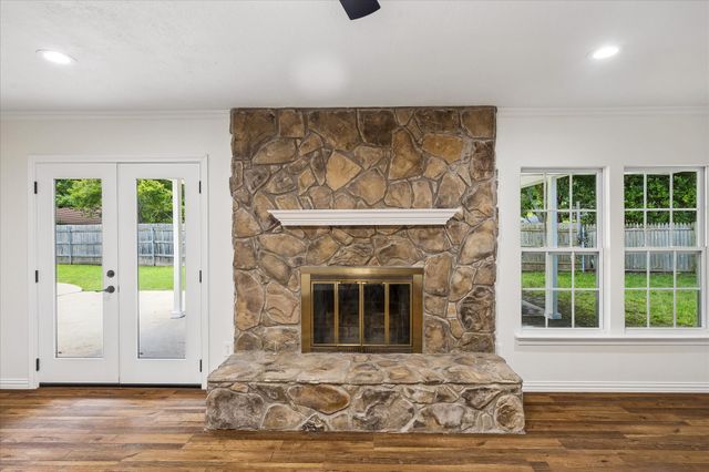 4113 Ridglea Country Club Drive, Fort Worth, TX 76126