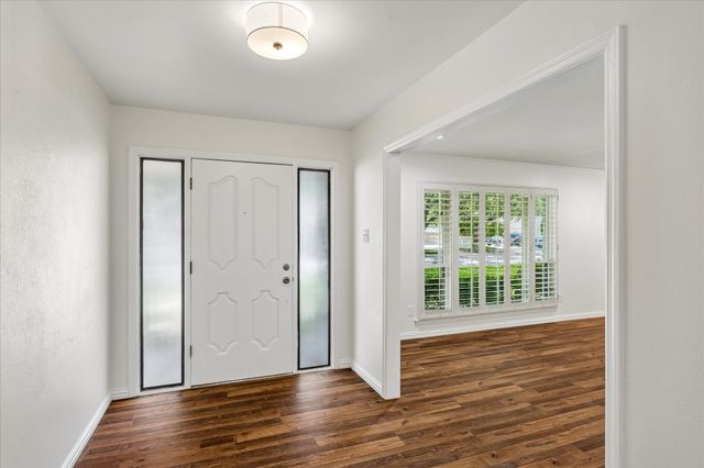 4113 Ridglea Country Club Drive, Fort Worth, TX 76126
