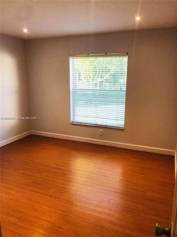 13677 Temple Blvd, West Palm Beach, FL 33412