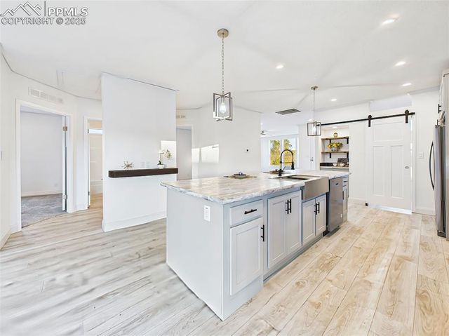 893 S Greenway Avenue, Pueblo, CO 81007