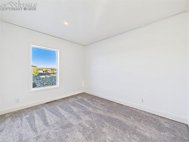 893 S Greenway Avenue, Pueblo, CO 81007