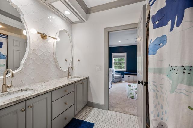 5120 LAKE IN THE WOODS BOULEVARD, Lakeland, FL 33813