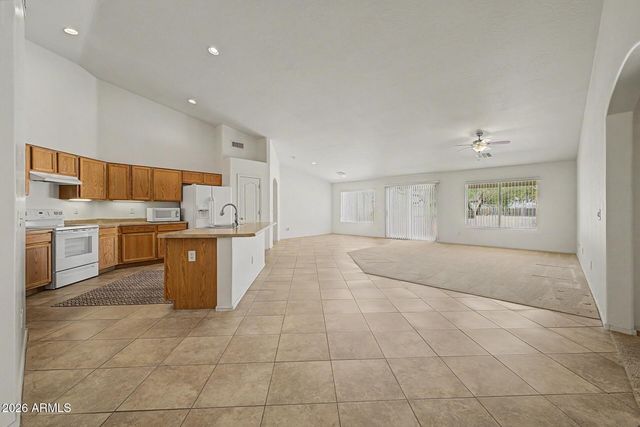 518 E BLACK DIAMOND Drive, Casa Grande, AZ 85122