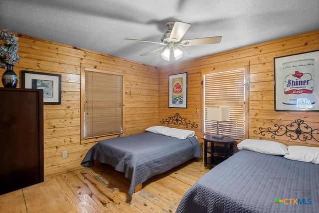 360 Bluebonnet, Concan, TX 78801