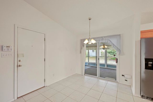 5362 Barbarosa Rd, Gulf Breeze, FL 32563