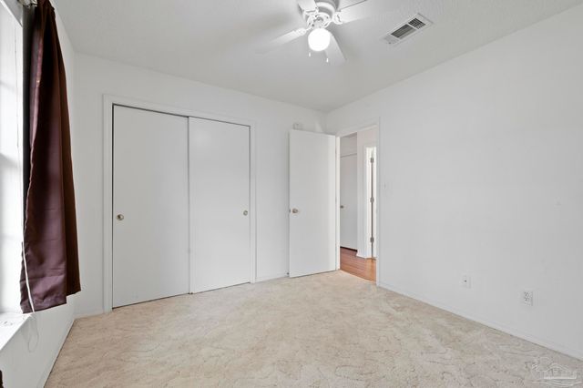 5362 Barbarosa Rd, Gulf Breeze, FL 32563