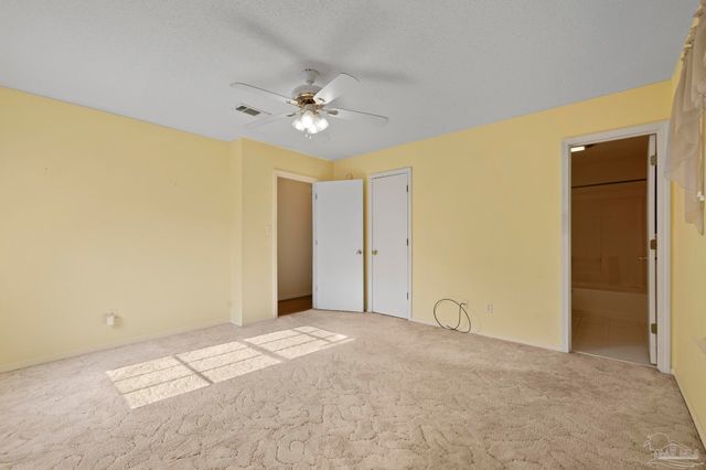 5362 Barbarosa Rd, Gulf Breeze, FL 32563