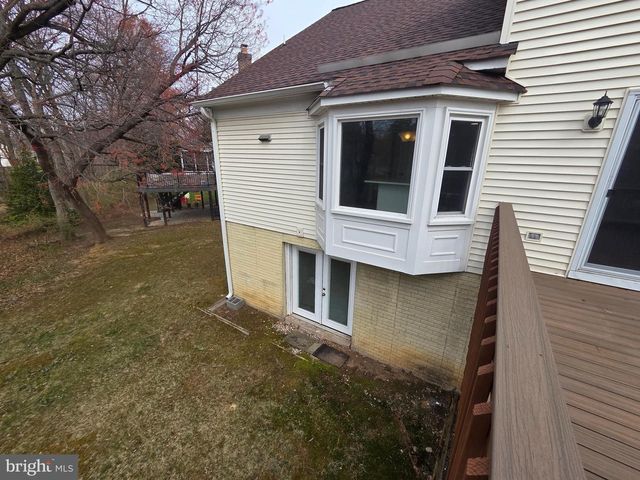 2220 CEDAR MILL CT, Vienna, VA 22182