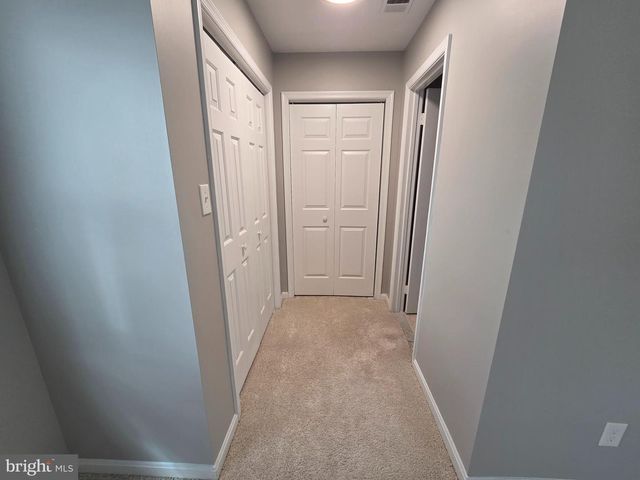 2220 CEDAR MILL CT, Vienna, VA 22182