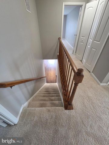 2220 CEDAR MILL CT, Vienna, VA 22182