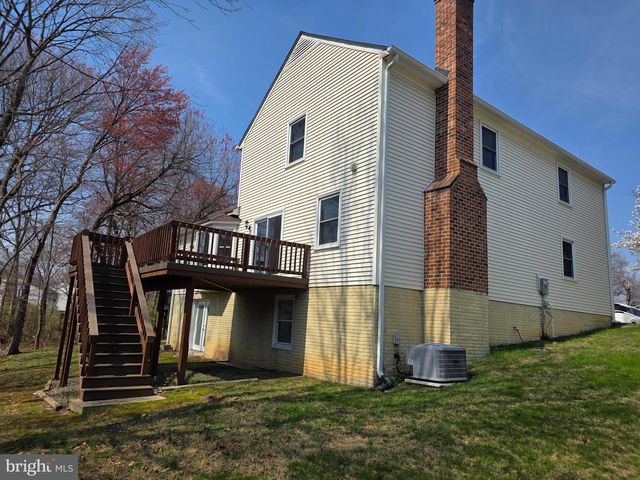 2220 CEDAR MILL CT, Vienna, VA 22182