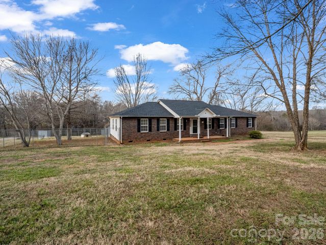5573 Lennox Drive, Kings Mountain, NC 28086