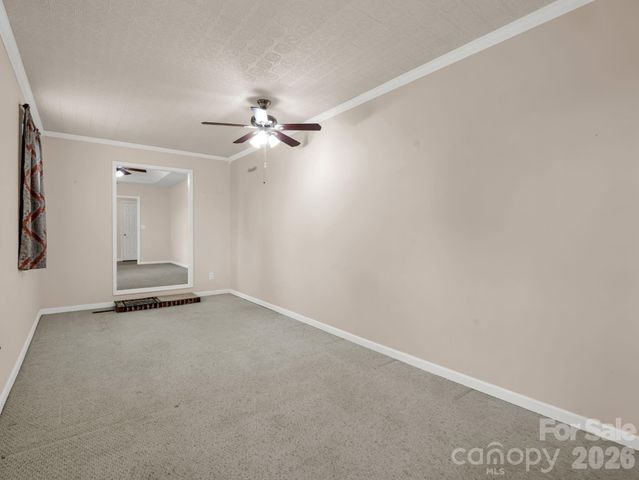5573 Lennox Drive, Kings Mountain, NC 28086