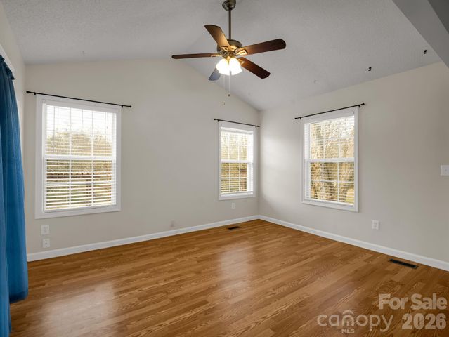5573 Lennox Drive, Kings Mountain, NC 28086